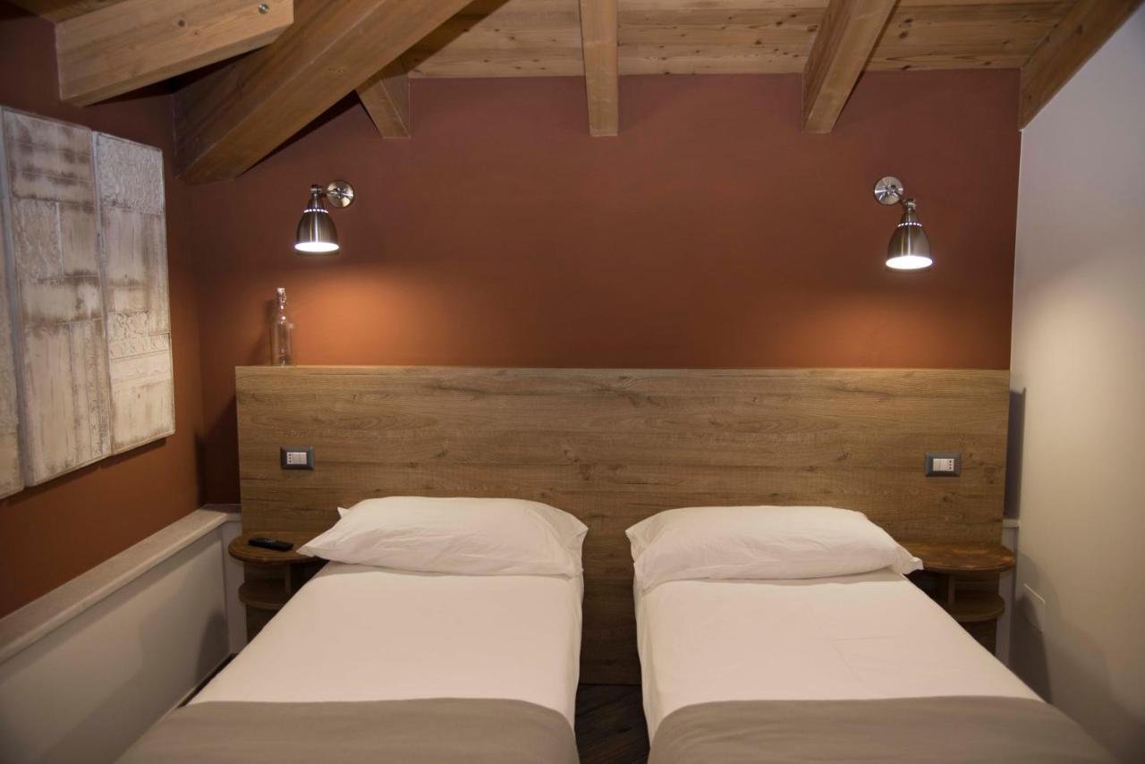 La Tenuta Di Trimalcione Pofi Luaran gambar